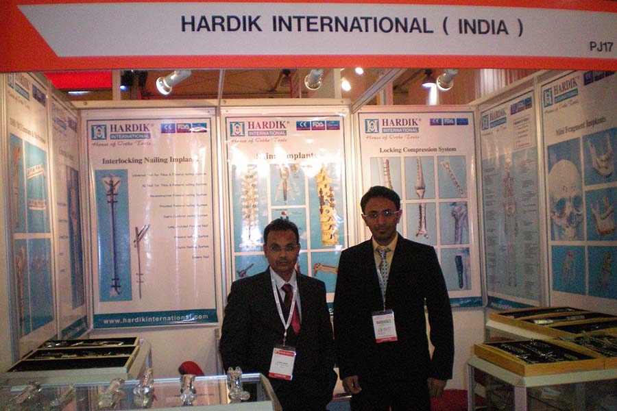 2011 ARAB HEALTH (Dubai)